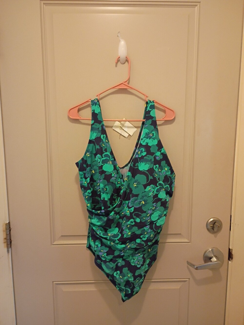 L.L. Bean Women's Green Floral One Piece Swimsuit Size 20W